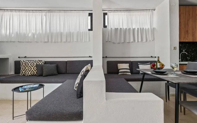 Seaside Gem Near Heraklion Villa Maro III Getaway