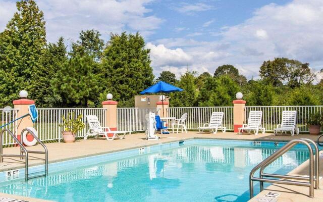 Comfort Inn & Suites Lincoln Talladega I-20