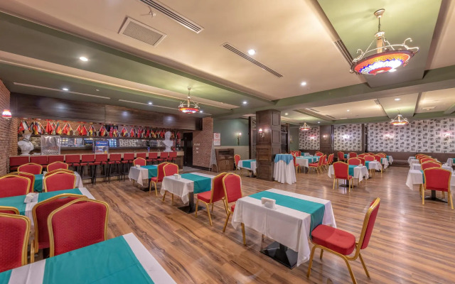 Roma Beach Resort & Spa