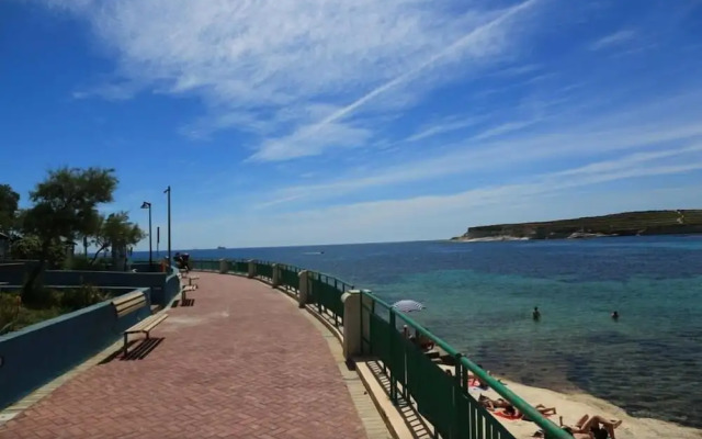 Sea View 2 Bed Apartment Close to Beach Hpi6768