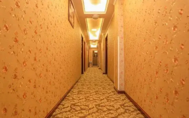 Yingcheng Hotel