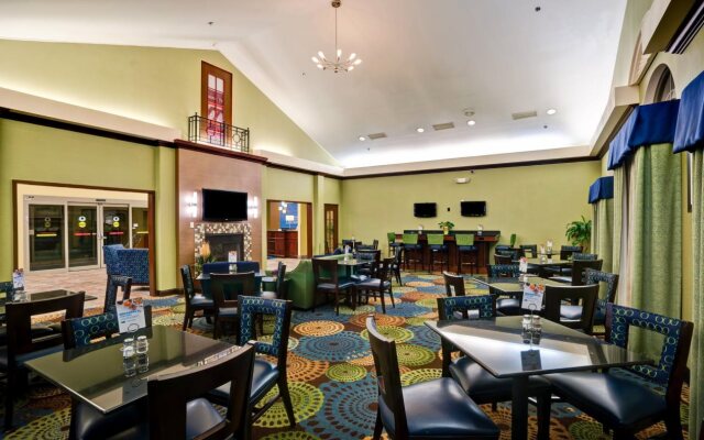 Holiday Inn Express Hotel & Suites Christiansburg by IHG