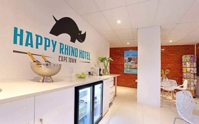 Happy Rhino Hotel