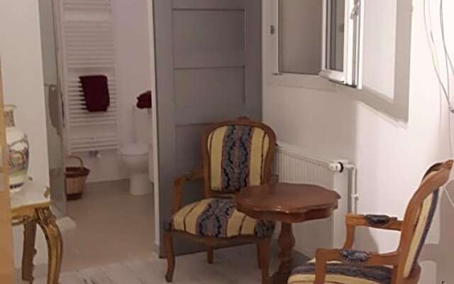 La longere Des Glycines