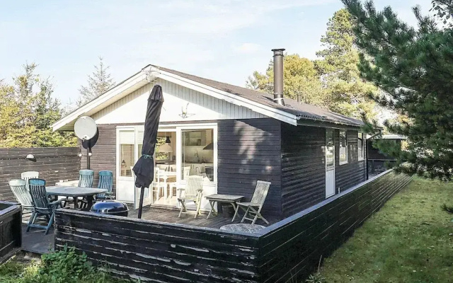 Peaceful Holiday Home in Storvorde near Sea