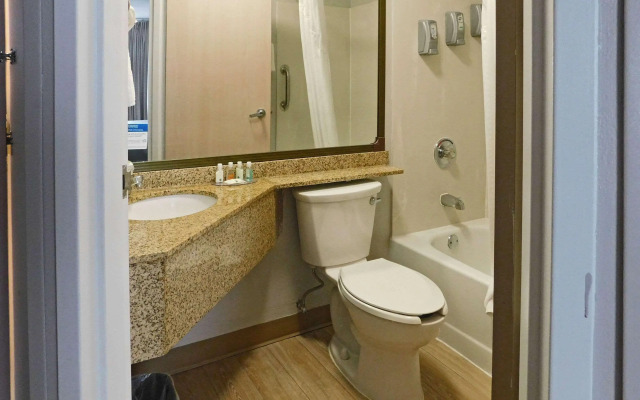 Quality Inn Colchester - Burlington