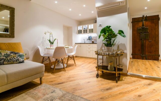 Clavature Luxury Apartment