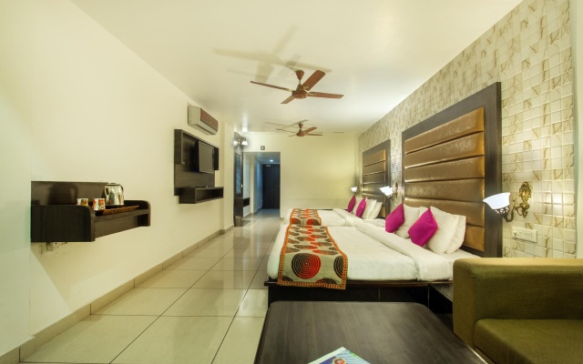 Hotel Subash International