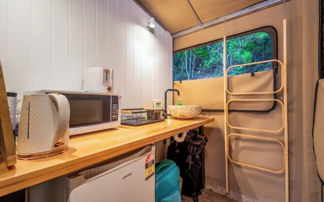 Magnetic Glamping