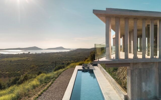 Unique Designer 4-bdr sea View Villa Near Pylos