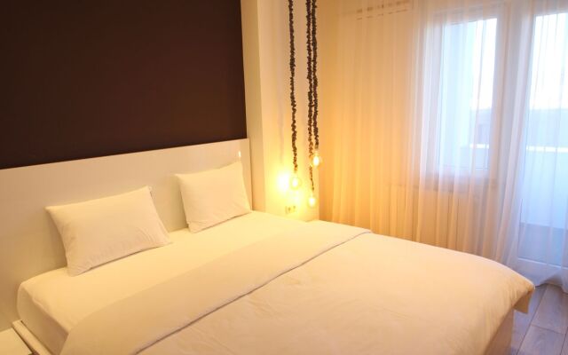 Super Luxury Apartments