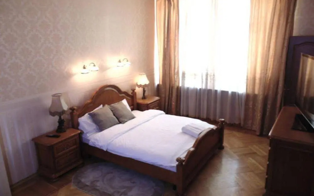 Galaxy Hotel
