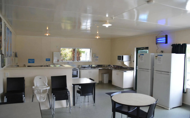 Waitomo Top 10 Holiday Park