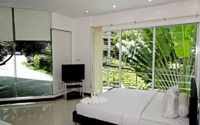 The White Villa Patong