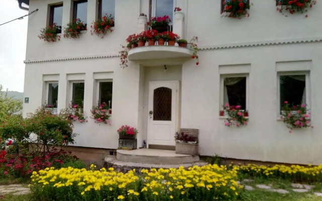 Lalić rooms