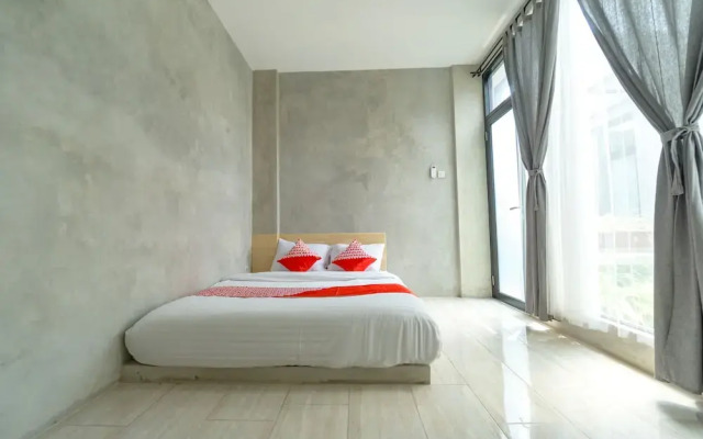 Oyo 1645 Lot56