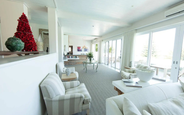 Sea Five Boutique Hotel