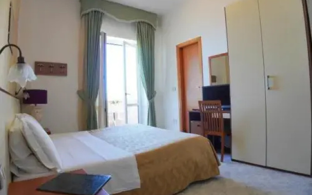 New Hotel Sonia