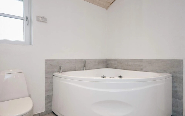 8 Person Holiday Home in Oksbol