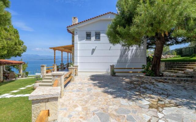 Crystal Beach Villa