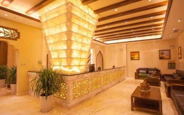 Tonghui Boya Business Hotel