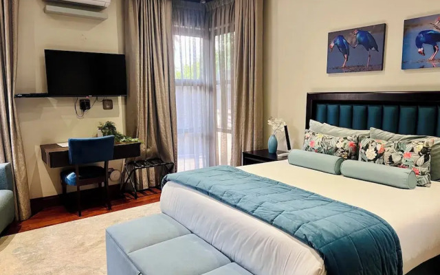 One O Eight Boutique Hotel