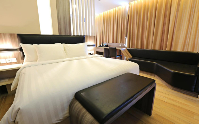 Luminor Hotel Jambi Kebun Jeruk by WH – Guest Rooms – Jambi