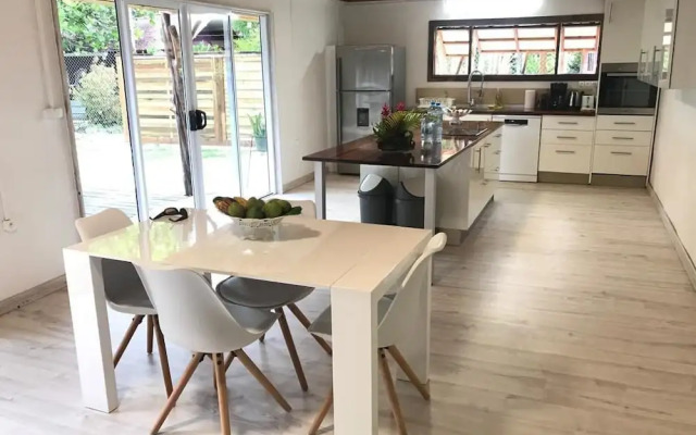 Bora Bora Beach House N658 DTO-MT