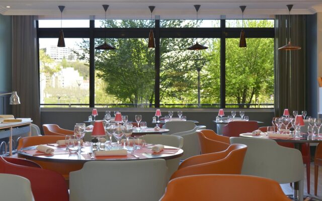 Crowne Plaza Lyon - Cité Internationale by IHG