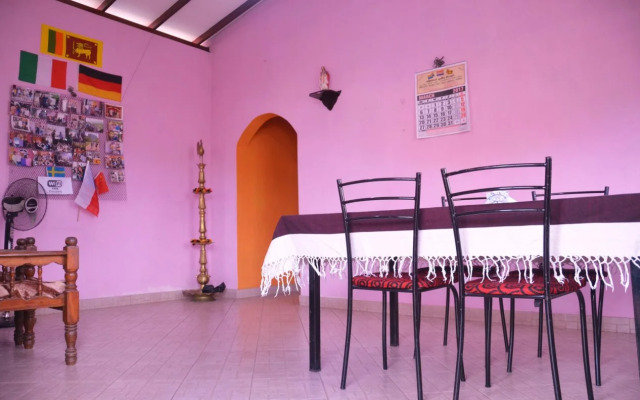 Lilly Palace Villa Guest House