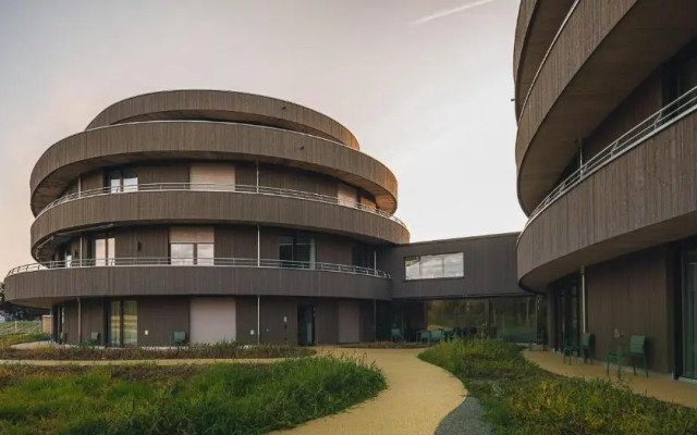 Pflegehotel Sutz-Lattrigen