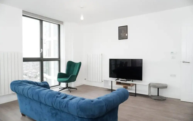 2br-360 Views-balcony-parking-wifi-smarttv