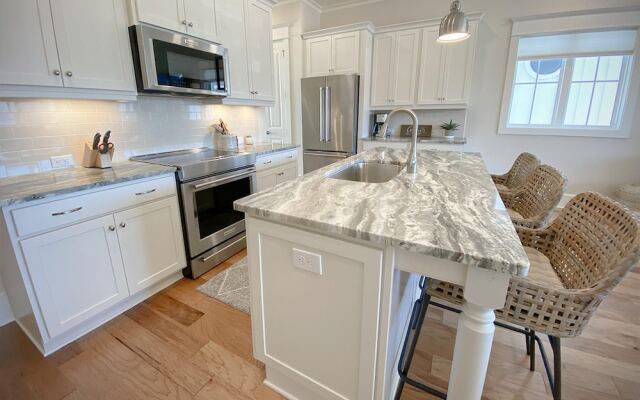 Beach Happy by Sea Scape Properties