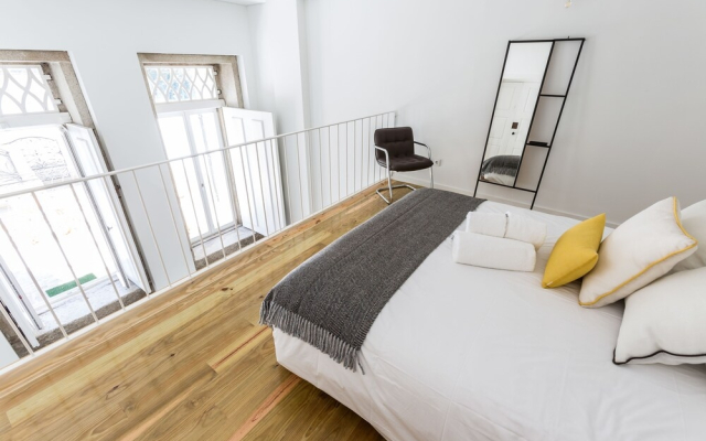 Tripas-Coração, Rosário Apartments