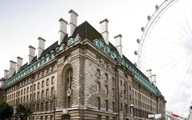 Premier Inn London County Hall