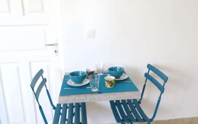 Studio in Baie Mahault, With Private Pool, Enclosed Garden and Wifi - 15 km From the Beach