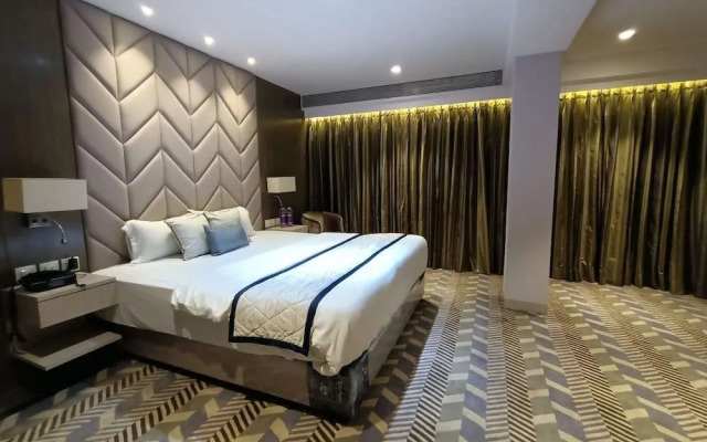 Hotel Highway Inn