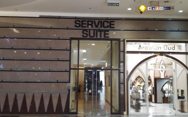 Standard Suit At Times Square