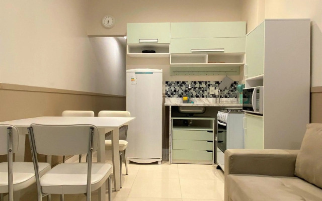 M50 - Quadra da Praia Copacabana - Studio Acolhedor