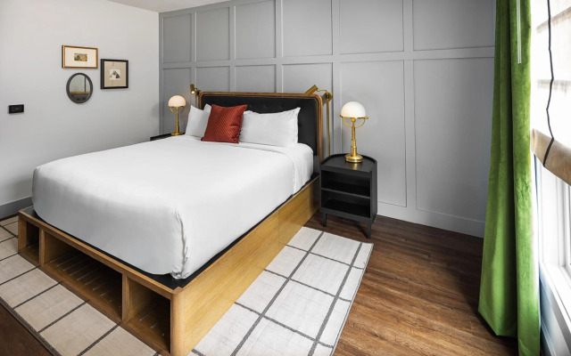 Wylie Hotel Atlanta, Tapestry Collection by Hilton