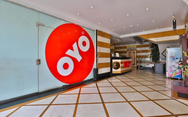 OYO 318 Azure Plaza Furnished Units