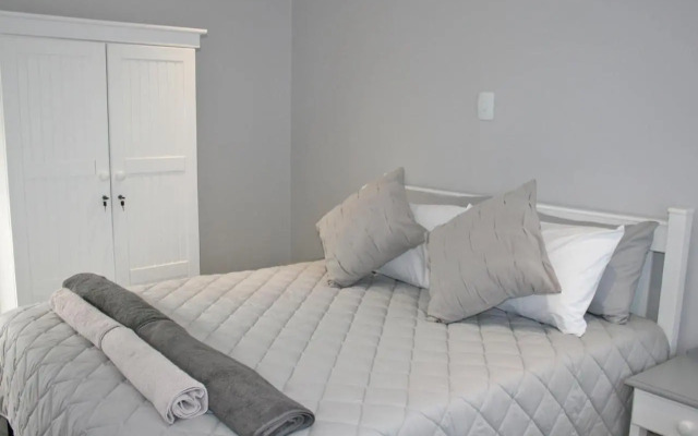 Myoli Holiday Apartments