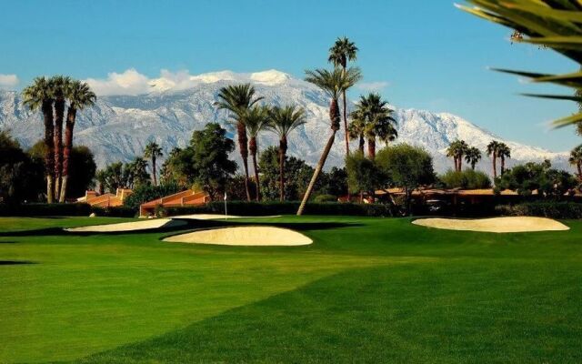 Bermuda Dunes Country Club