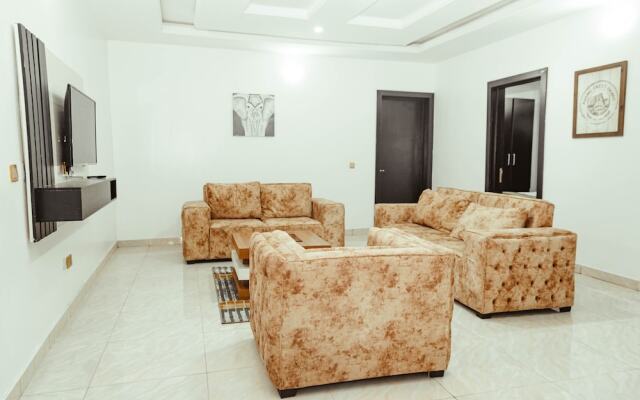 247 Luxury Hotel & Apartment Ajah