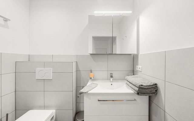 Hallstatt Lakeside Top 2