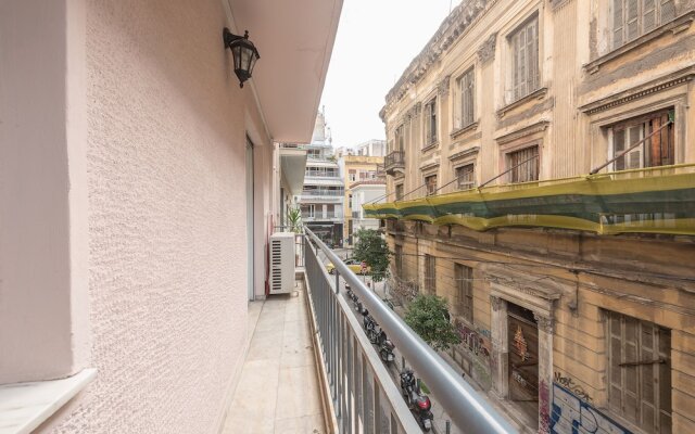 New Syntagma Urban Apartment