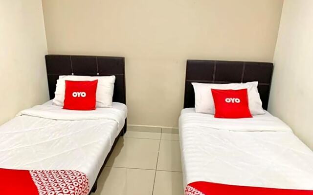 OYO 89902 Semerah Suites Homestay