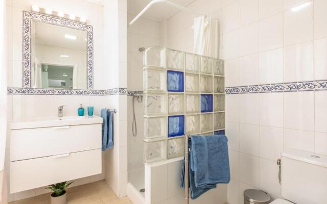 San Román. Para Disfrutar Como Un Sevillano Más