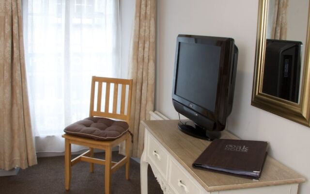 The Oakhouse Hotel