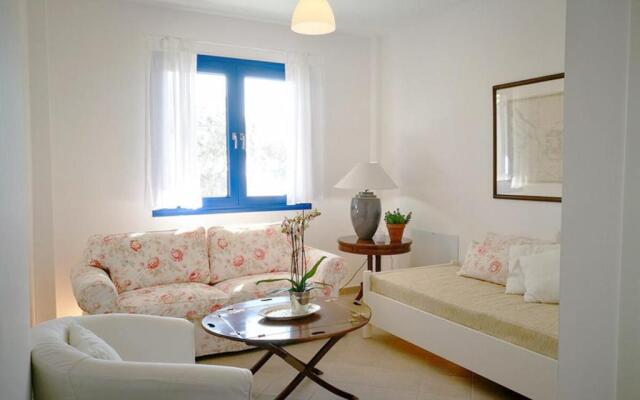 Olive Bay Hilltop Apartments Ammouliani